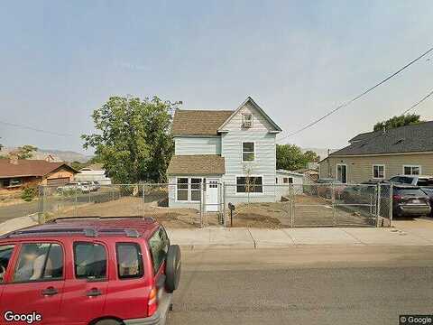 10Th, THE DALLES, OR 97058