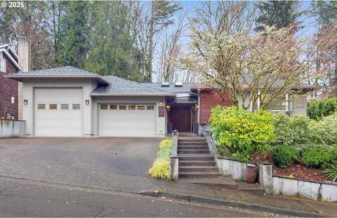 Hide A Way, LAKE OSWEGO, OR 97034