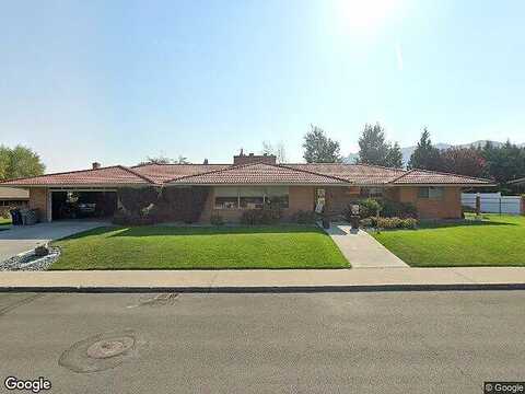 Cedar, WENATCHEE, WA 98801