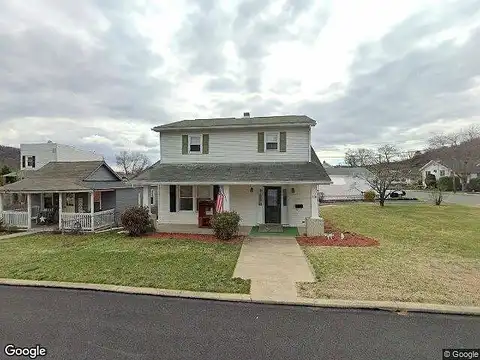 Woodland, READING, PA 19606