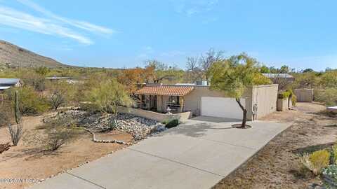 Placita De Reynaga, TUCSON, AZ 85704