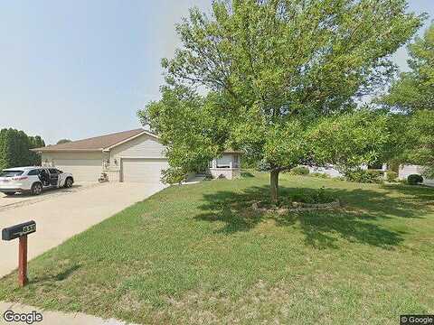 Chestnut, BELLE PLAINE, MN 56011