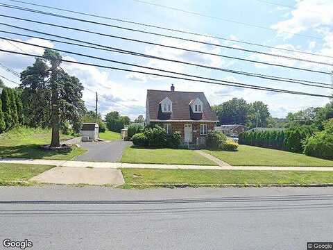 Fairmont, WHITEHALL, PA 18052