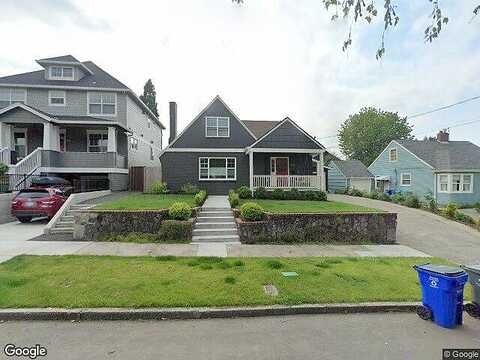 36Th, PORTLAND, OR 97211