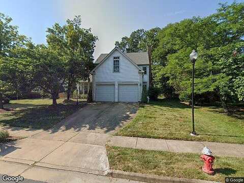 Louisa, ASHBURN, VA 20147