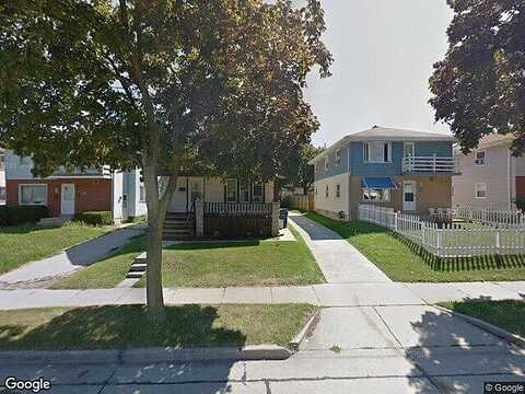 70Th, MILWAUKEE, WI 53214