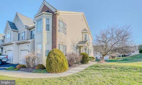 Oaktree, WARWICK, PA 18974