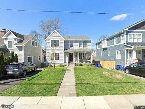 Taylor, ARLINGTON, VA 22207