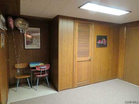Nice, JOHNSTOWN, PA 15905