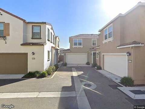Oboe, ELK GROVE, CA 95757