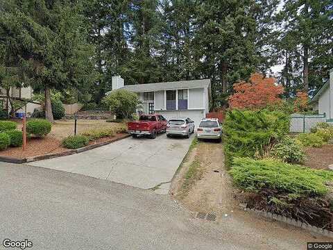 Coco, BREMERTON, WA 98311