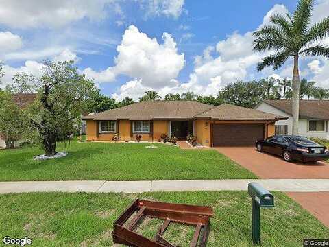99Th, PEMBROKE PINES, FL 33025