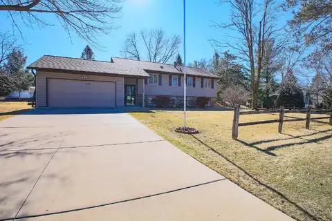 Nightingale, STILLWATER, MN 55082