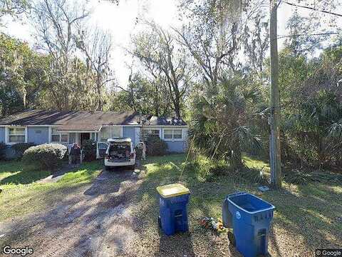 Toni, JACKSONVILLE, FL 32208