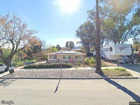 Pottery, LAKE ELSINORE, CA 92530