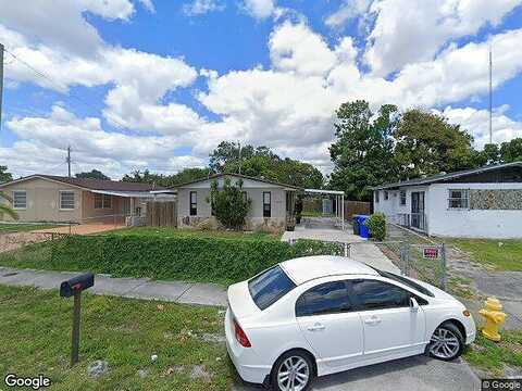 40Th, WEST PARK, FL 33023
