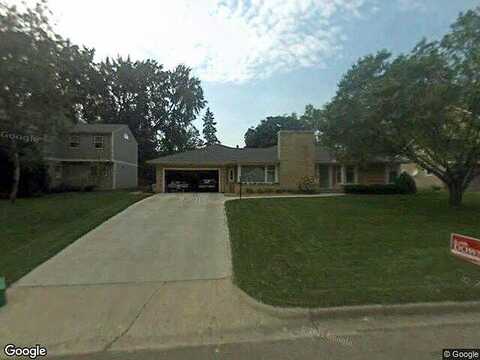 Saint Andrews, MINNEAPOLIS, MN 55424