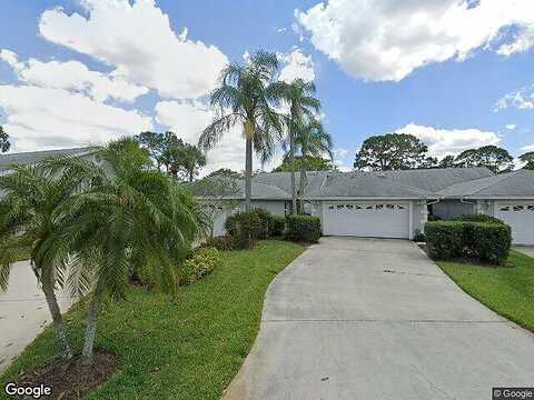 Country Club, SARASOTA, FL 34243