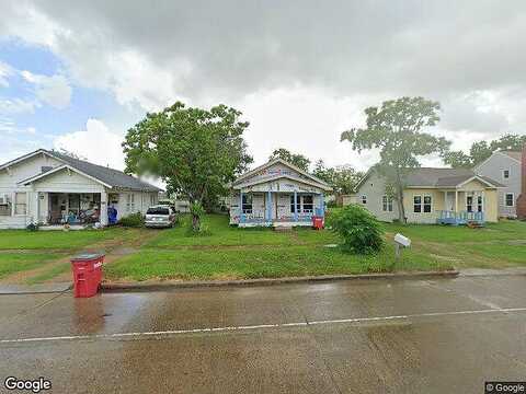 Broad, FREEPORT, TX 77541