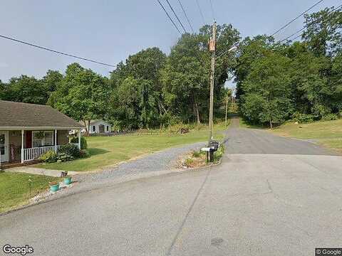 Peach, STAUNTON, VA 24401