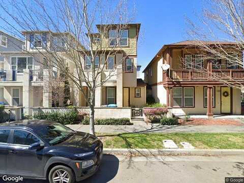 Streamside, SANTA ROSA, CA 95409
