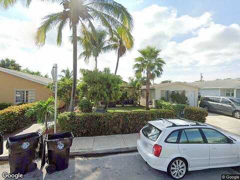 E, Lake Worth, FL 33460
