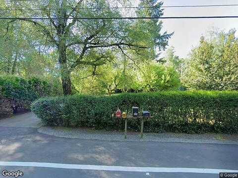 Upper, LAKE OSWEGO, OR 97035