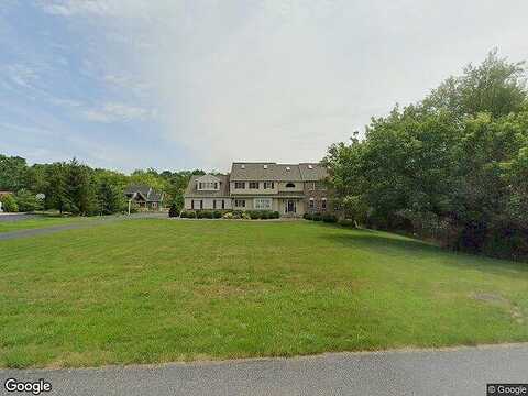 Springhouse, LEWISBURG, PA 17837