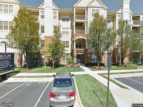 Nicosh, FALLS CHURCH, VA 22042