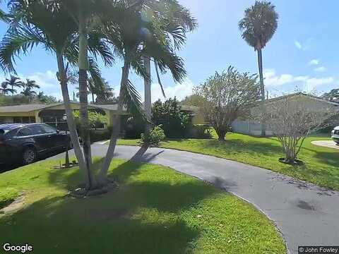 27Th, LIGHTHOUSE POINT, FL 33064