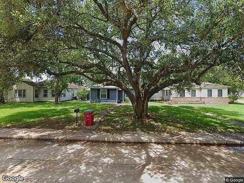 8Th, FREEPORT, TX 77541