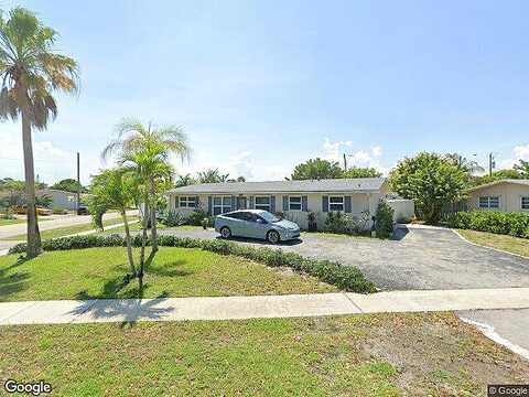 1St, DEERFIELD BEACH, FL 33441