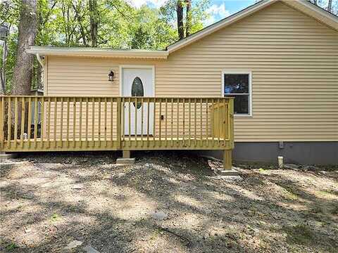 Evergreen Dr, Bushkill, PA 18324