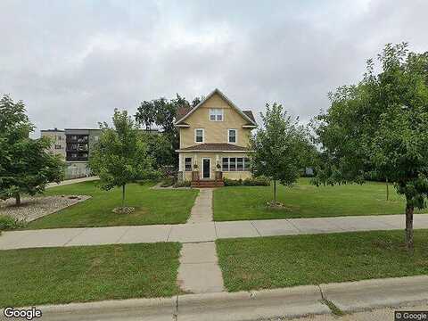 Lake, DETROIT LAKES, MN 56501