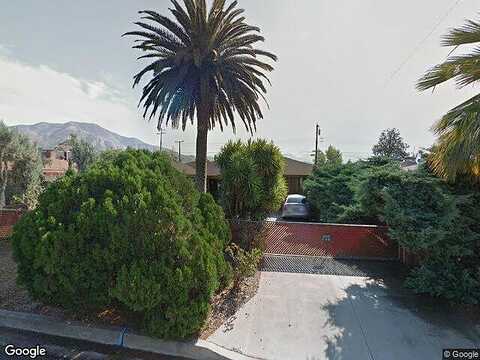 Seine, HIGHLAND, CA 92346