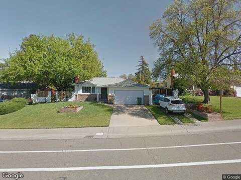Saint James, CARMICHAEL, CA 95608