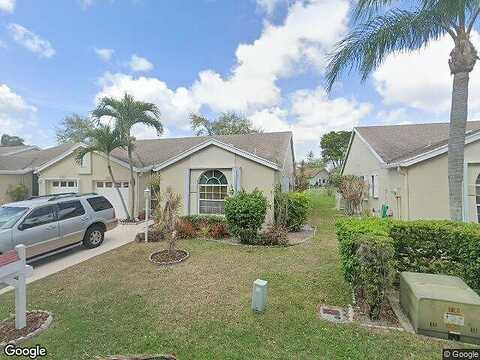Pond Tree, GREENACRES, FL 33463