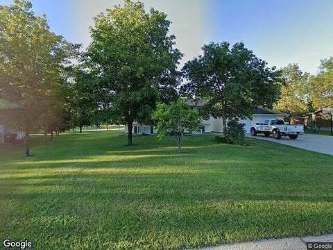 Broadway, DETROIT LAKES, MN 56501