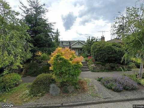 46Th, SEATTLE, WA 98136