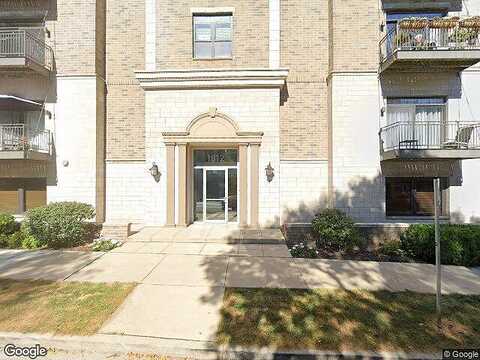Lafayette, MILWAUKEE, WI 53202