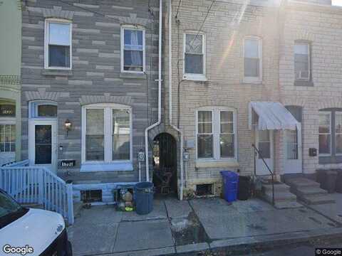 Haak, READING, PA 19602