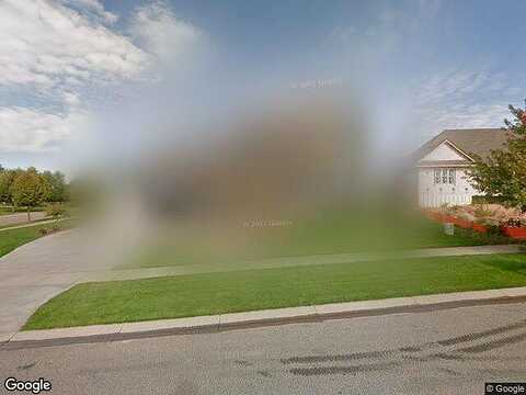 Misty, SAINT PAUL, MN 55129