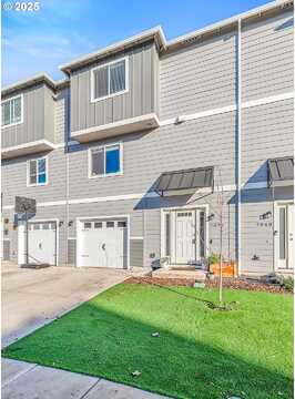 28Th, WHITE CITY, OR 97503