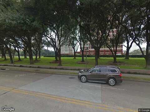 San Felipe, HOUSTON, TX 77056