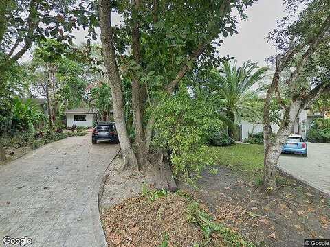 Pamona, MIAMI, FL 33133