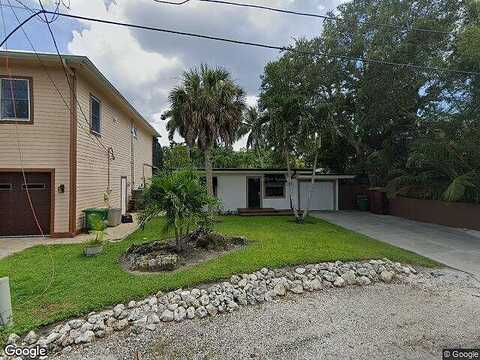 Collee, NAPLES, FL 34112
