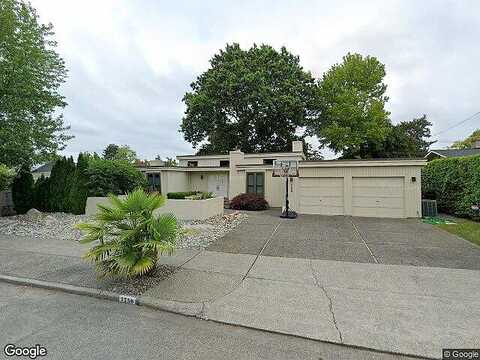 39Th, SEATTLE, WA 98112