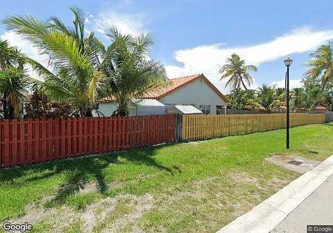 82Nd, HIALEAH, FL 33015