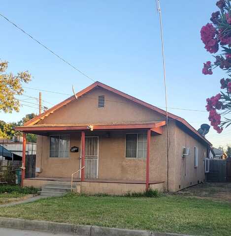 Lewis, LINDSAY, CA 93247