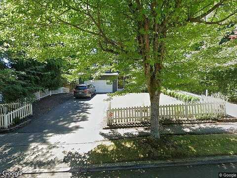 95Th, KIRKLAND, WA 98033